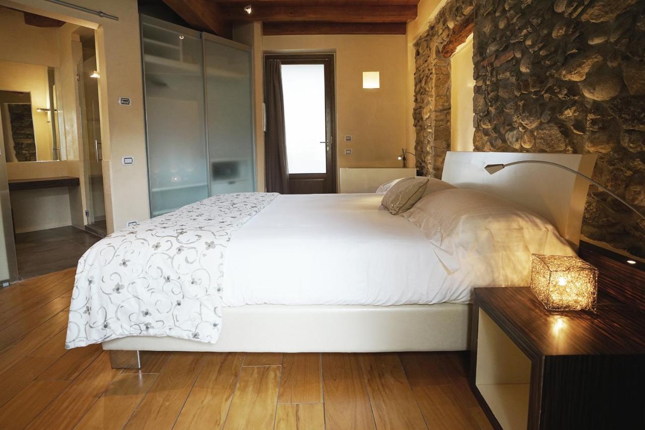 Il Portico - 1711 Luxury Guest House Arlate 外观 照片