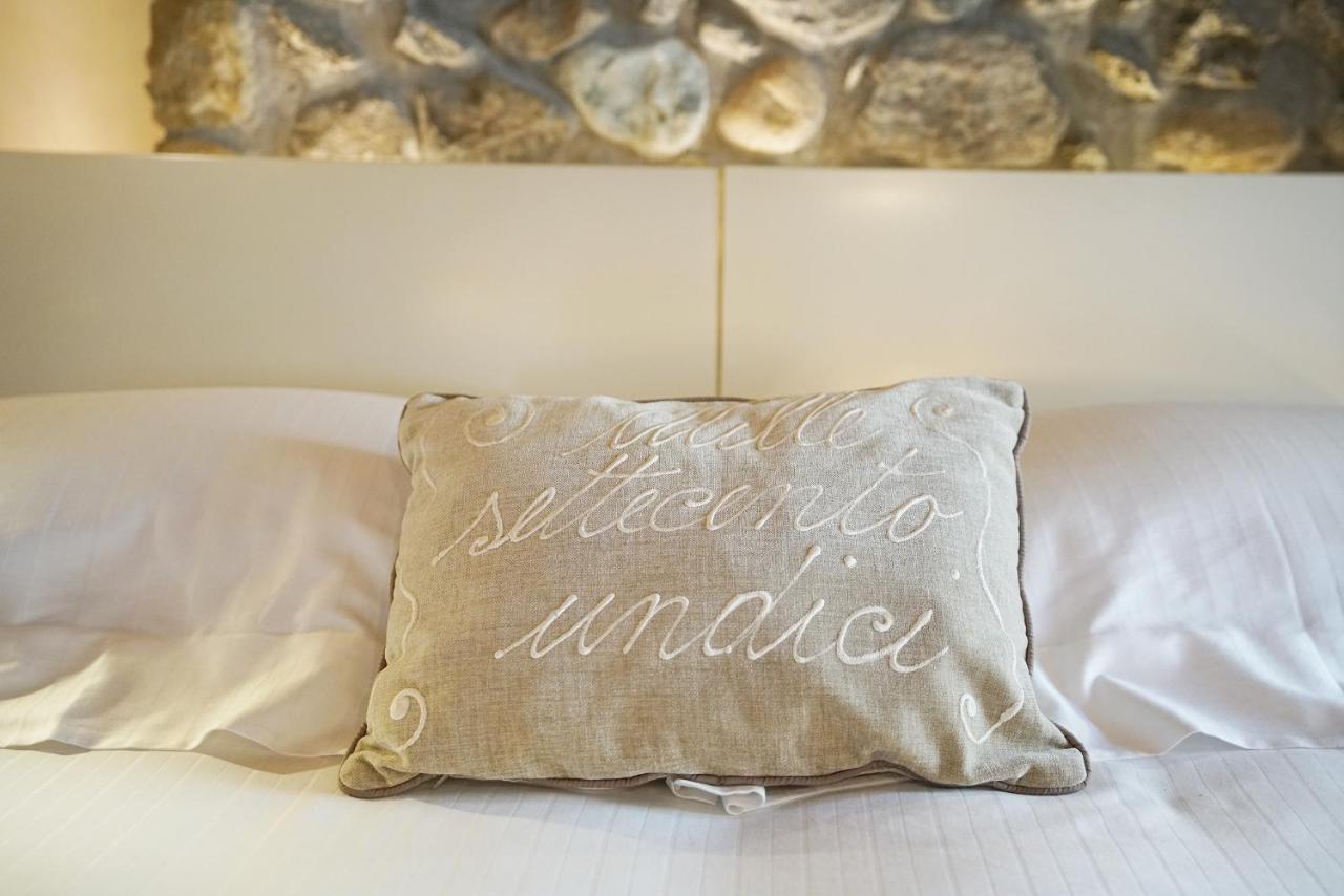 Il Portico - 1711 Luxury Guest House Arlate 外观 照片